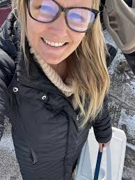 On Wednesdays, you can always spot one of us delivering these delicious  meals from Steak Shop Catering for Volunteer Services! One of our favorite  days of the week. 🚗