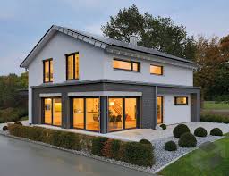 Geraumiges Einfamilienhaus Musterhaus Ulm Von Fertighaus Weiss Alle Infos Zum Haus Inkl Grundrisse Mit Einem Klick Auf Weiss Fertighaus Haus Fertighauser