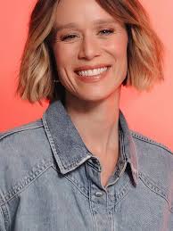 Hoje Mariana aparecerá como Mirna Vargas, em sua pequena participação na  novela #DonaDeMim. A partir das 19h20. Imperdível! 📺👱🏼‍♀️ 📸: Manoella  Mello #marianaximenes #novela #tvglobo #fyp #explore #viral #explorepage #fy