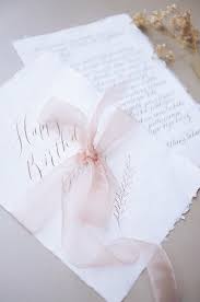 Ini waktu yang tepat untuk merenungkan betapa beruntungnya anda memiliki orang itu dalam hidup di hari bahagianya, anda juga perlu memberikan ucapan ulang tahun dalam bahasa inggris untuk anak. 30 Inspirasi Ucapan Ulang Tahun Untuk Pacar Romantis Dan Berkesan Bridestory Blog