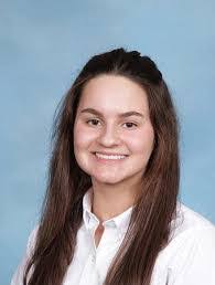 Sarah Senn's Instagram, Twitter & Facebook