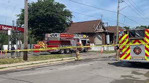 — a rowhouse fire in oshawa, ont., east of toronto has left at least four people injured and four others unaccounted for. 6 People Sent To Hospital In Oshawa Rooming House Blaze 680 News