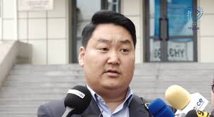 Машины осол хийсэн жолоочийн өмгөөлөгч Х.Улам-Оргил : Сэтгүүлч Өнөрцэцэг  намайг гүтгэсэн тул би гомдол гаргана