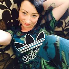 Beauty therapist gave officer a black eye during wine rampage