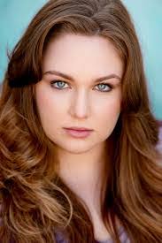 Kelsey Farrar's Instagram, Twitter & Facebook