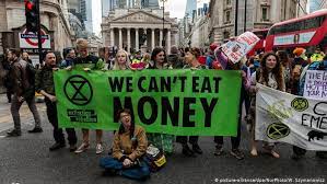 Extinction rebellion apologise in advance for planned g7 protests. Climate Change Extinction Rebellion Protests Target London S Financial District All Media Content Dw 25 04 2019