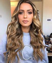 Halo Hair Extensions Sittingprettyhalohair Instagram The Thick Halo In Col Dark Blonde Light Brown Halo Hair Extensions Long Hair Styles Hair Styles