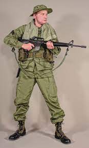 We also have the erdl camo, tadpole vietnam tiger stripe clothing, og 107 sateen shirt and trousers and the b dress uniform (chino's) as well as a good selection of original clothing. Military Uniform Us Soldiers Vietnam 03 Us Army Uniforms Military Uniform Navy Special Forces