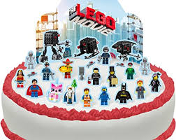 Film review | karlovy vary 2017. Cakeshop Vorgeschnittenen Der Lego Film Essbar Kuchen Szene 25 Stuck Amazon De Lebensmittel Getranke
