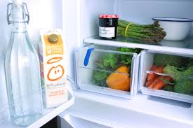 Step by step instructions on how to replace a refrigerator door shelf #240338101 for refrigerator made by frigidaire, gibson, white westinghouse, kenmore. How To Fix Broken Parts In Your Fridge Sugru