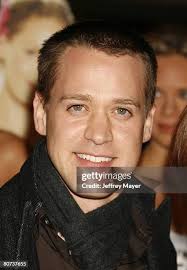 3,274 27 Dresses Photos & High Res Pictures