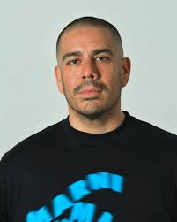 Ray Alba's Instagram, Twitter & Facebook