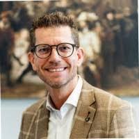 Timothy Veltman's Instagram, Twitter & Facebook