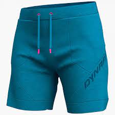 Allein ihr name lässt uns sofort an sommer, sonne, strand und meer denken. 24 7 Track Shorts Women