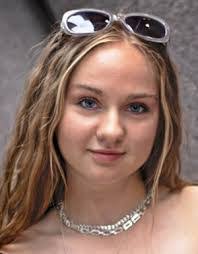 Michelle Everitt's Instagram, Twitter & Facebook