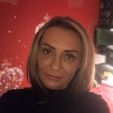 Isabella Neumann (@IsaNeu1975)