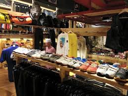 Bila korang tengah selam kat dalam tu, kadang terlupa yang korang kat kedai bundle. Heaven Bundle Home Facebook