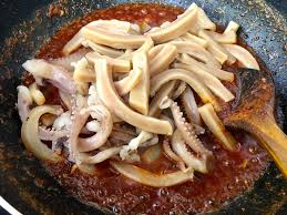 Lepas tu warna pun memainkan peranan. Sambal Sotong Kembang Pedas Berapi Aku Sis Lin