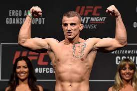 7,988 likes · 563 talking about this. Krakowska Gwiazda Mma Podejrzana O Handel Narkotykami Salim Touahri Grizzly Byl W Czlonkiem Gangu Magdaleny Kralki Krknews