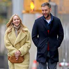 Jennifer lawrence doesn't have a boyfriend right now. Inside Jennifer Lawrence S Happily Ever After With Cooke Maroney E Online