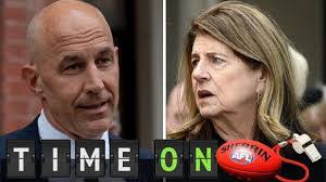 Diana Drury's Instagram, Twitter & Facebook