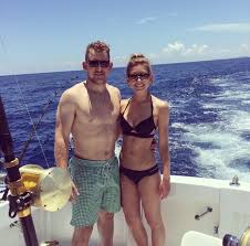 Jonathan bryan toews om (/ˈteɪvz/ tayvz; Wives And Girlfriends Of Nhl Players