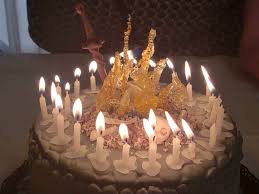 Birthday Cake Based On Video Game Dark Souls Depicting The Bonfire We Didn T Get A Good Pic After All Candles Were Lit B Candles Birthday Candles Dark Souls