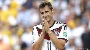 Born 9 june 1978) is a german former professional footballer who played as a striker.klose is widely regarded as one of the best strikers of his generation and holds the record for the most goals scored in fifa world cup tournaments. Former Germany Striker Miroslav Klose Ends Playing Career Sports German Football And Major International Sports News Dw 01 11 2016
