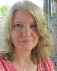 Meet beautiful and rich sugar mommas here using our free sugar momma dating apps. Are You Looking For A Sugar Mummy In Malaysia You Are At The Right Place This Section Of This Website Is For Sugar Dating Older Women Sugar Momma Rich Women