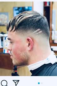 Mal's Scissorhand Barbers‎