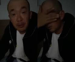이근배, 1971년 5월 3일 ~ )은 대한민국의 힙합 그룹 dj doc의 리더와 래퍼이다. Xopyjekb 2szbm