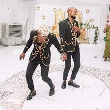 Somizi and mohale who got engaged in march 2018 during a romantic trip to paris will be having their white wedding in january 2020. Somizi Responds To Nasty Divorce Rumour With Mohale