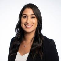 Julie Lara's Instagram, Twitter & Facebook