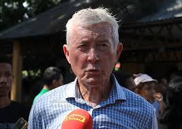 Estadu kondekora Bernard Collaery ho Ordem Colar Timor-Leste