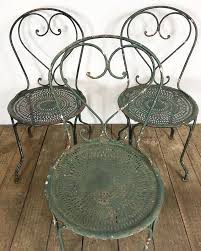 Vintage Antique French Metal Garden Bistro Chairs The Hoarde Outdoor Patio Furniture Sets Outdoor Patio Decor Outdoor Patio Set