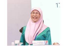 Calon pkr datin seri dr wan azizah ismail berkata beliau berdoa supaya berjaya memenangi kerusi dun kajang pada pilihan raya kecil ini dan berharap peristiwa permatang pauh tidak berulang. Bidding Adieu As Party President Wan Azizah Says Hold On To Reformasi Spirit The Star