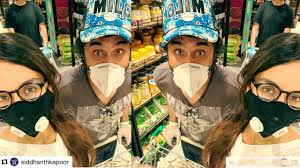 Shraddha Kapoor goes groceries shopping with her brother Siddhant Kapoor,  shares selfie clad in mask and gloves