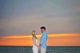 It will naturally add a glow to your. Sunset Beach Weddings All Inclusive Florida Beach Weddings