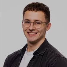 Brian Kuipers op LinkedIn: AFGESTUDEERD!!! Zojuist op virtuele wijze mijn  scriptie verdedigd. Na…