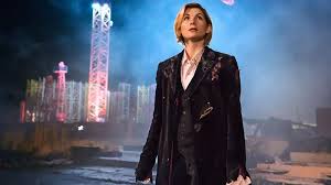 io9 Roundtable: Breaking Down Jodie Whittaker's Stellar Doctor Who Premiere