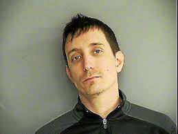 PD: Middletown robbery suspect left ID, cell behind