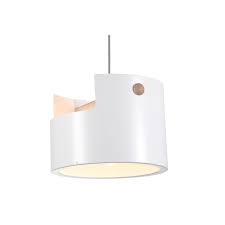 Le produit est suspendu à une hauteur de 170 cm et se fixe par le biais d'une plaque. Suspension Style Scandinave Fjord Bois Et Metal Blanc Millumine