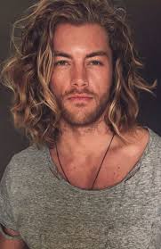 Cortes De Cabelo Surfista Para 2020 Para Homens Mulheres E Infantil Qualquer procedimento feito no cabelo exige algum tipo de cuidado, por. cortes de cabelo surfista para 2020