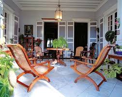 Meublier Creole Image Reunion Gelabert 65g Mobilier De Salon Style Colonial Britannique Decoration Interieur Maison