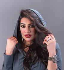 انتقلت إيران إلى مصاف الدول العشر الأوائل في سياحة عمليات التجميل. Ø±ÙˆØ²Ø§Ù†Ø§ Ø§Ù„ÙŠØ§Ù…ÙŠ Ø¥Ø¹Ù„Ø§Ù…ÙŠØ© Ø³Ø¹ÙˆØ¯ÙŠØ© Ø­ØµÙ„Øª Ø¹Ù„Ù‰ Ø¹ÙÙˆ Ù…Ù„ÙƒÙŠ Ø¨Ø¹Ø¯ Ø­ÙƒÙ… Ø¨Ù€60 Ø¬Ù„Ø¯Ø©