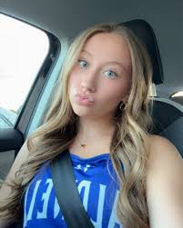 Hey, my name is Michael Sangster and I am 100% committed to Ole Miss. I'm  from Newnan, GA and I like hanging out with friends, going to the gym and  working on