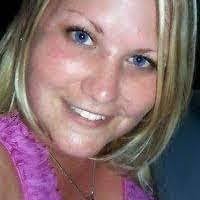 Linda Geibel's Instagram, Twitter & Facebook