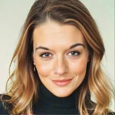 Who can recommend a photographer for pageant photos in NH or MA?