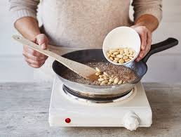 Gebrannte Mandeln Einfach Gelingsicher Selber Machen Die Besten Backrezepte Mit Gelinggarantie Rezept In 2020 Gebrannte Mandeln Rezepte Lebensmittel Essen
