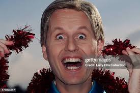 6,402 Bob Down Photos & High Res Pictures